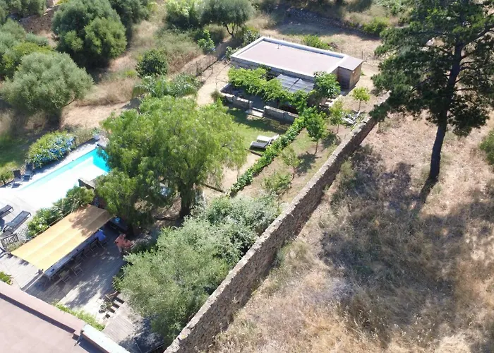 Bergeriemuratinca Privacy Piscine Vue 16 Pers - Location Du Samedi Au Samedi Villa