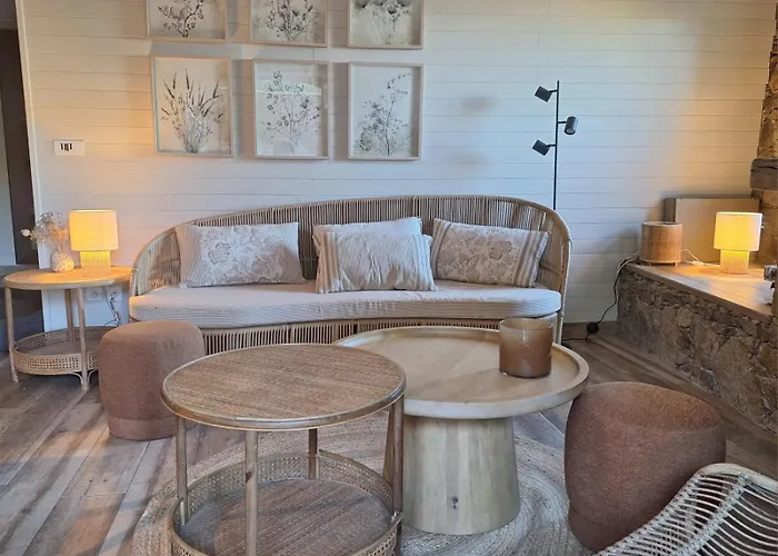 Bergeriemuratinca Privacy Piscine Vue 16 Pers - Location Du Samedi Au Samedi Villa