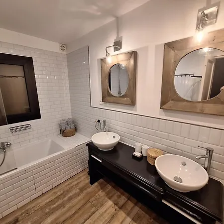 Bergeriemuratinca Privacy Piscine Vue 16 Pers - Location Du Samedi Au Samedi 코르바라